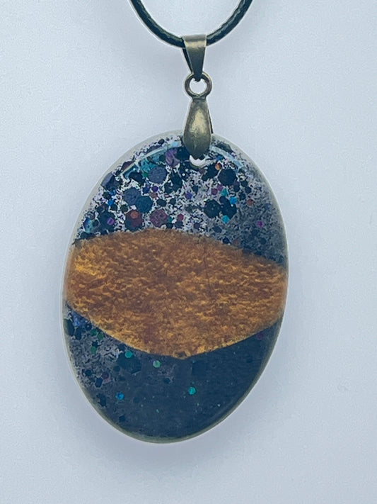 Eclipse Eye — Gold & Cosmic Night Resin Pendant