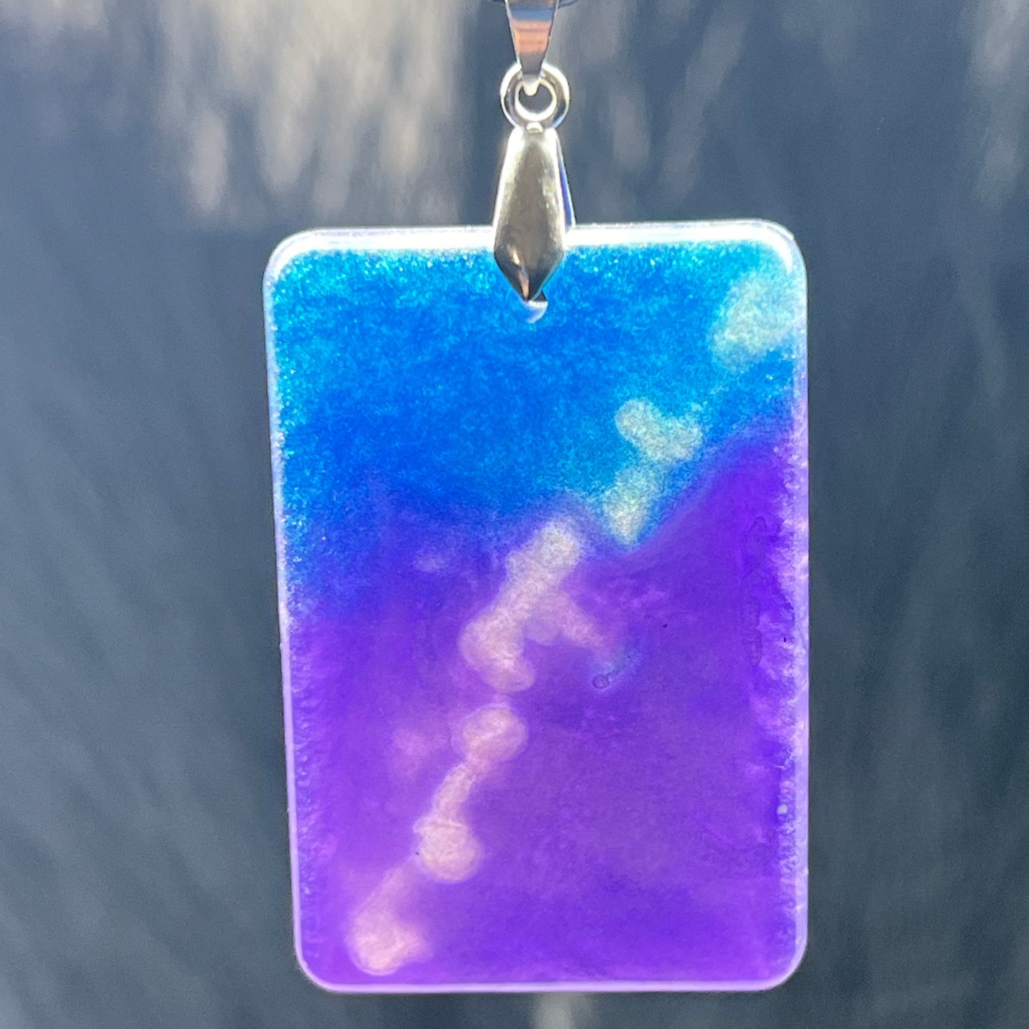 RESIN PENDANT - 151