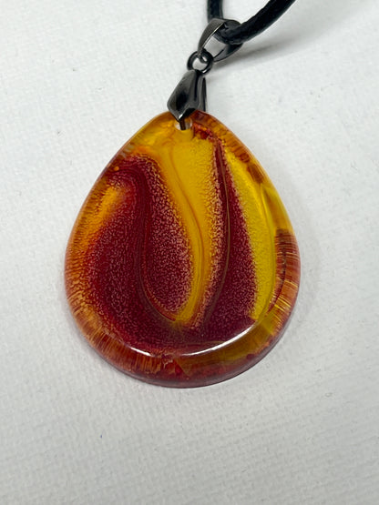 RESIN PENDANT - 147