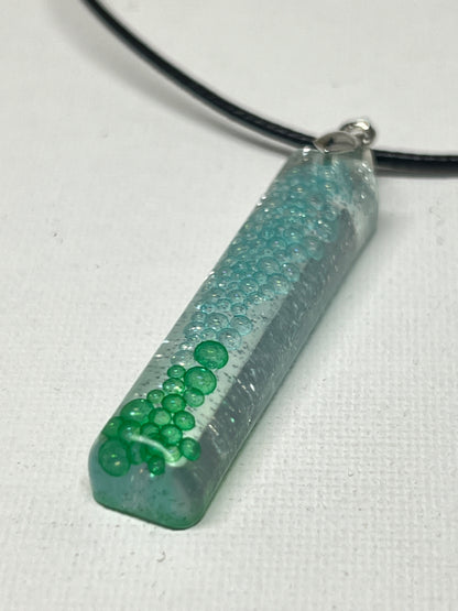 RESIN PENDANT - 146