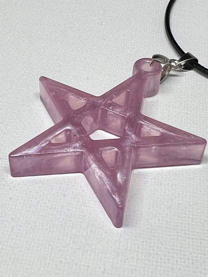 RESIN PENDANT - 171