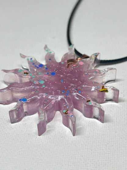 RESIN PENDANT - 169