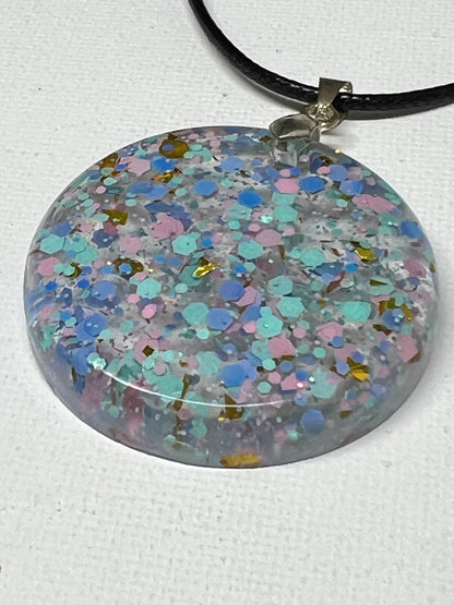 RESIN PENDANT - 160