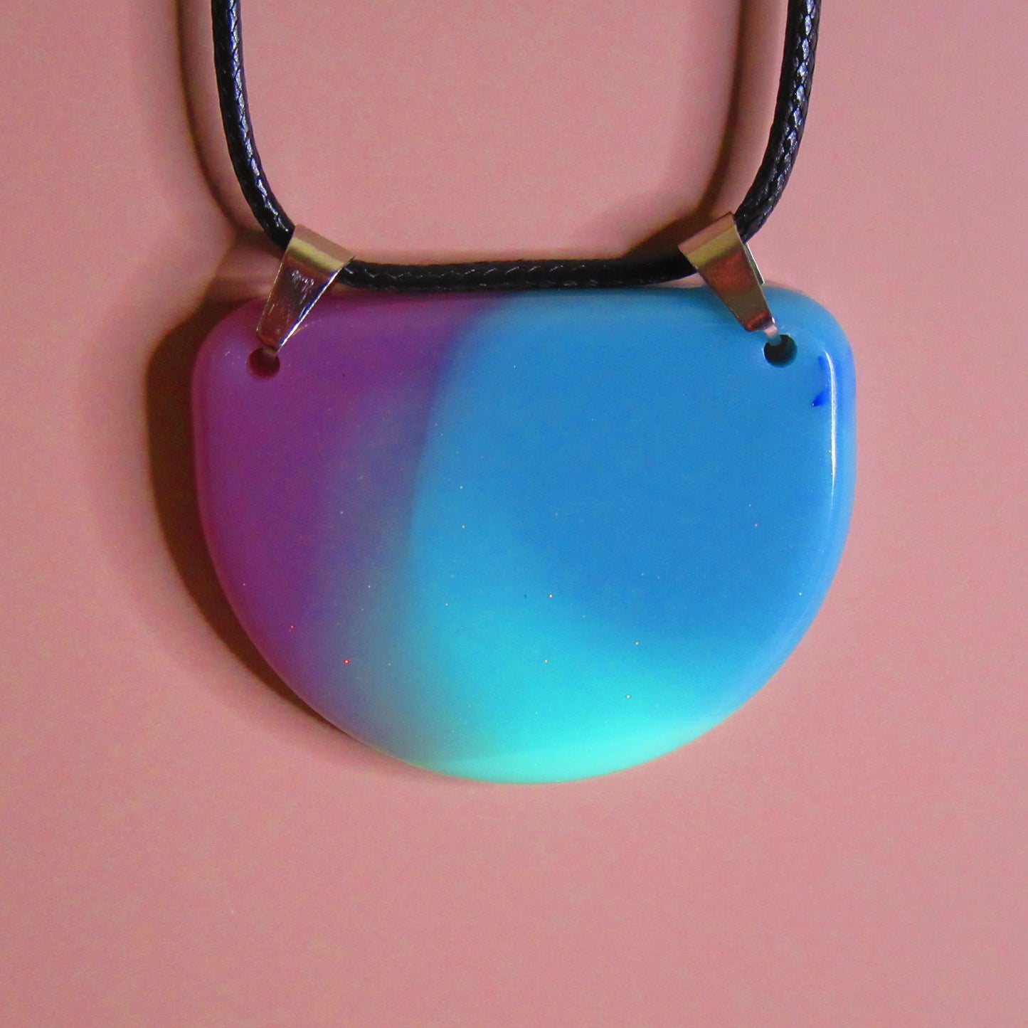 RESIN PENDANT - 4