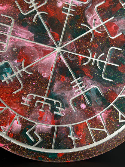 🌑Blood Moon Runic Compass Wheel ✨ | Elder Futhark Ritual Altar Tool