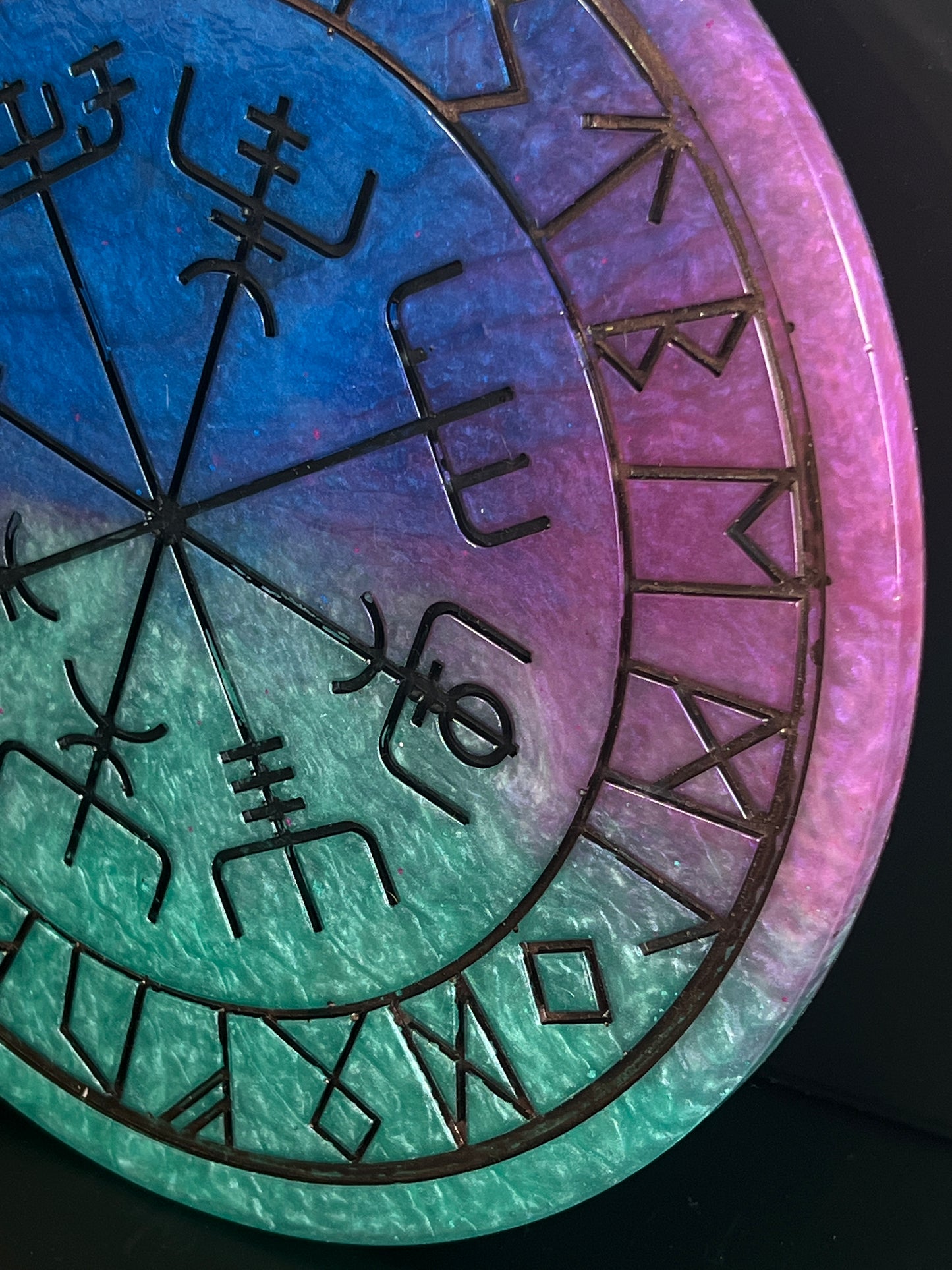 🌊Mystic Tides Runic Compass Wheel ✨ | Elder Futhark Ritual Altar Tool