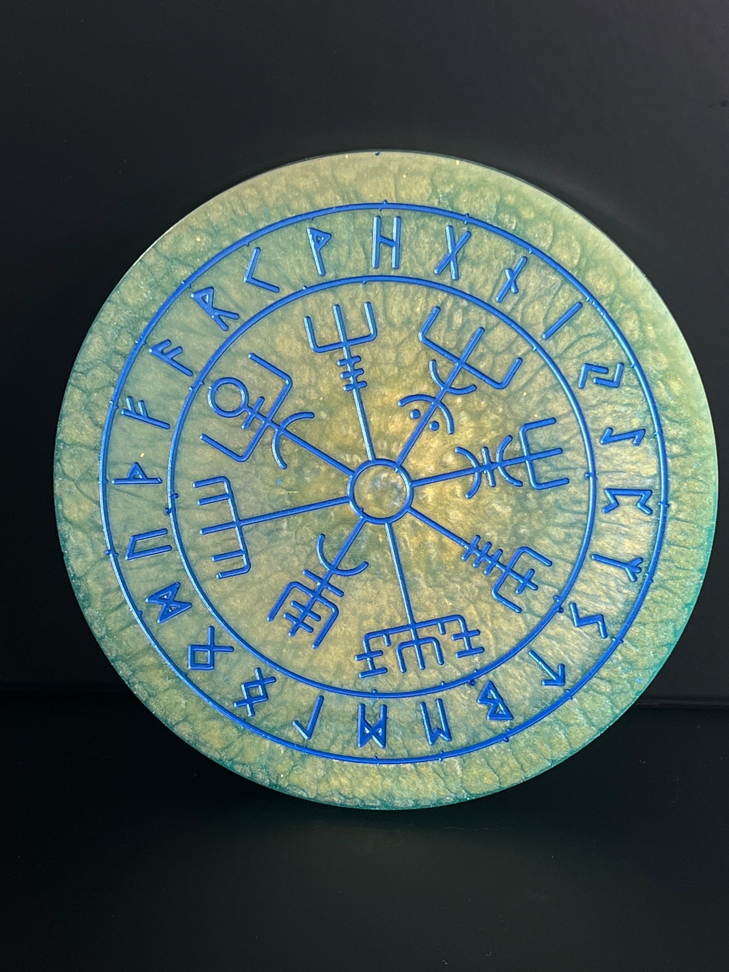 👑 Ancient Royalty Runic Compass Wheel ✨ | Elder Futhark Ritual Altar Tool