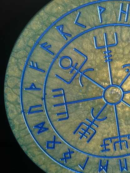 👑 Ancient Royalty Runic Compass Wheel ✨ | Elder Futhark Ritual Altar Tool