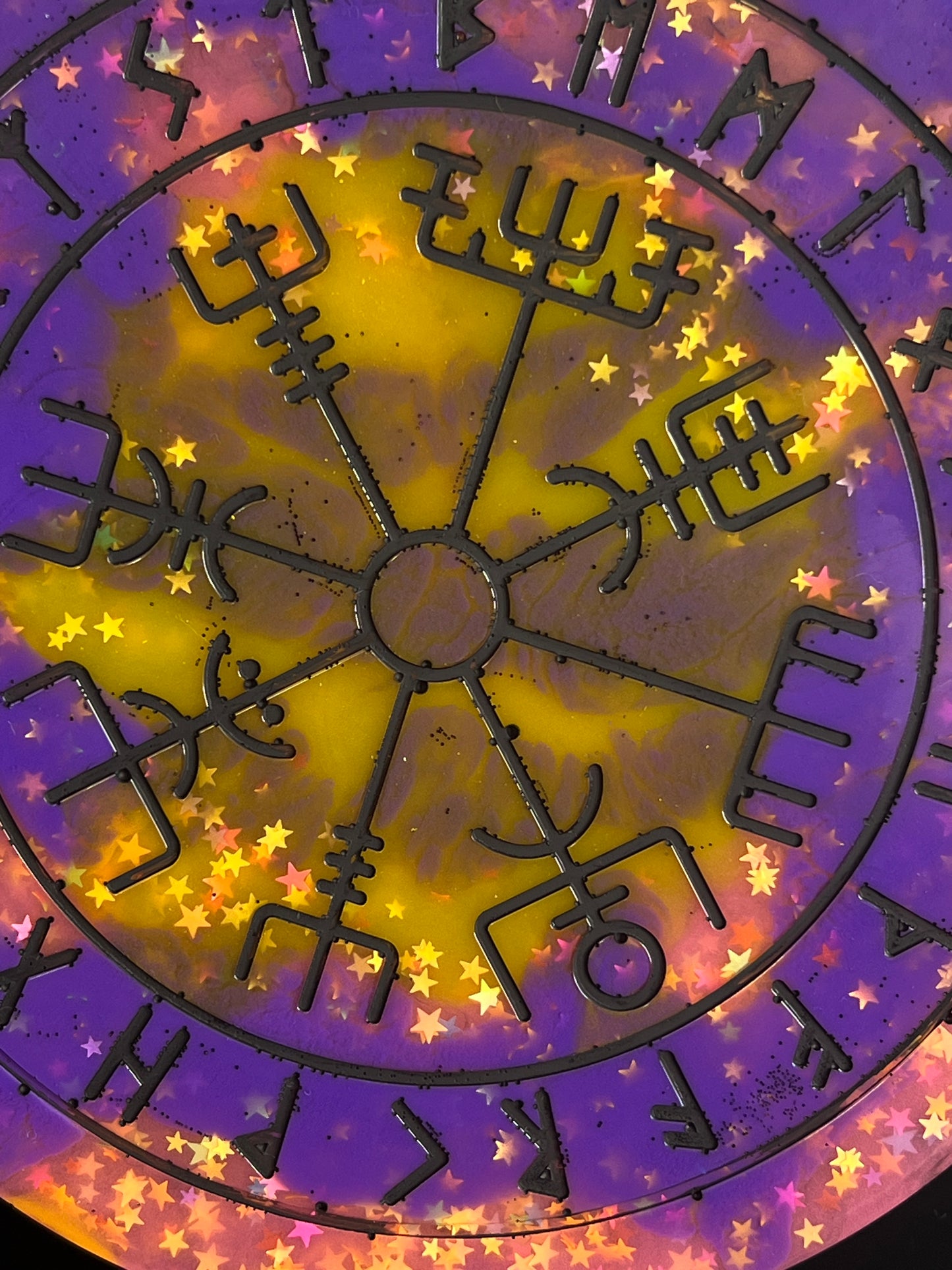 🌟 Celestial Dream Runic Compass Wheel✨ | Elder Futhark Ritual Altar Tool