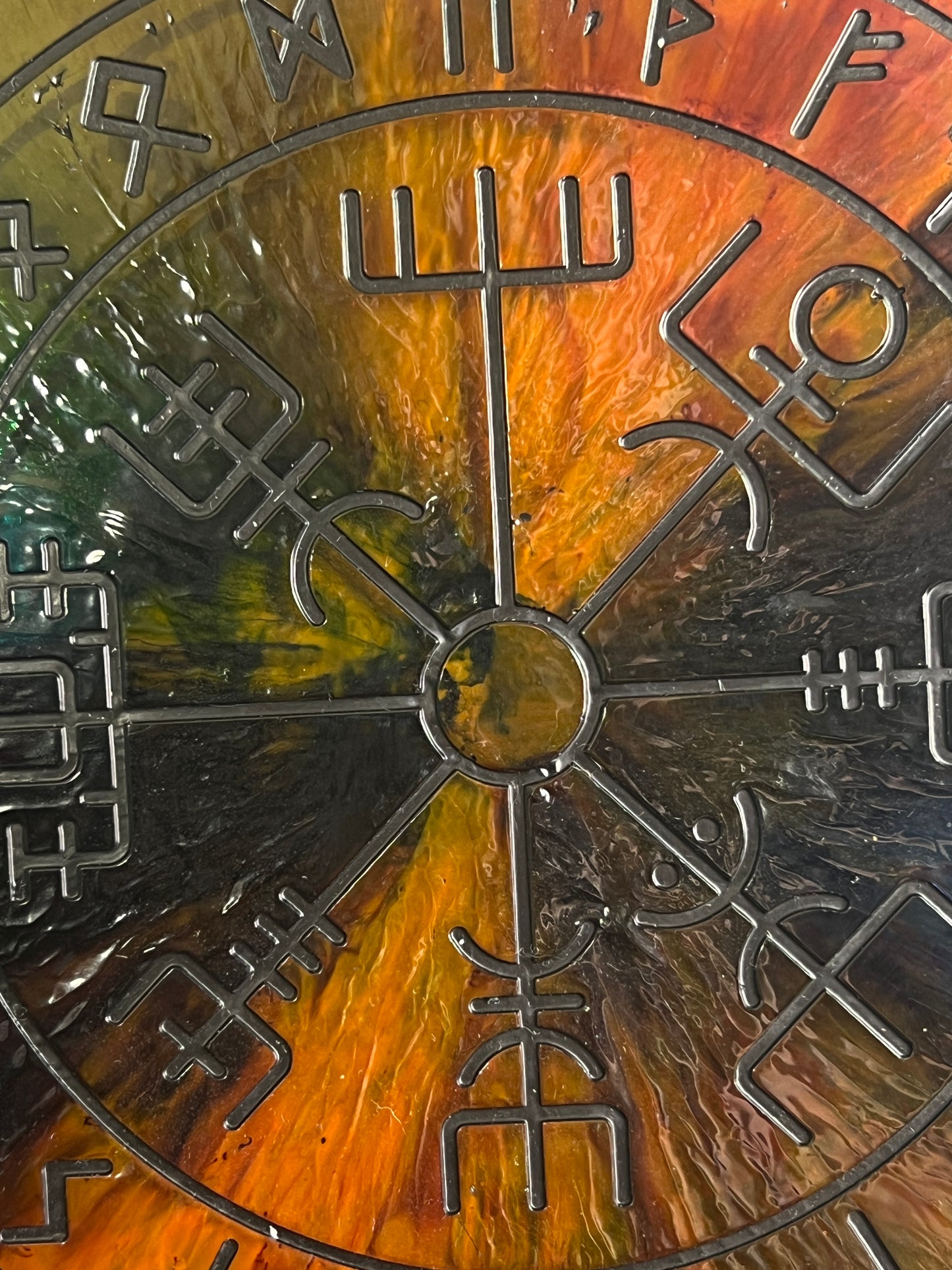 🌈 Rainbow Runic Compass Wheel ✨| Nordic Magic Altar Decor