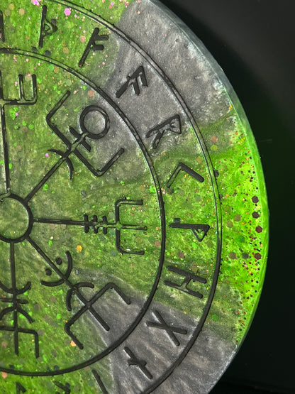 🌿 Enchanted Grove Runic Compass Wheel ✨| Elder Futhark Ritual Altar Tool