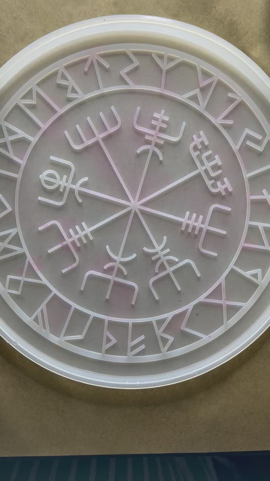 🌊Mystic Tides Runic Compass Wheel ✨ | Elder Futhark Ritual Altar Tool