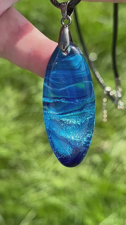 RESIN PENDANT - 9